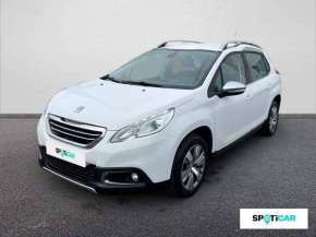 PEUGEOT 2008 Essence