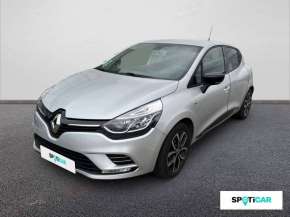 RENAULT Clio Essence